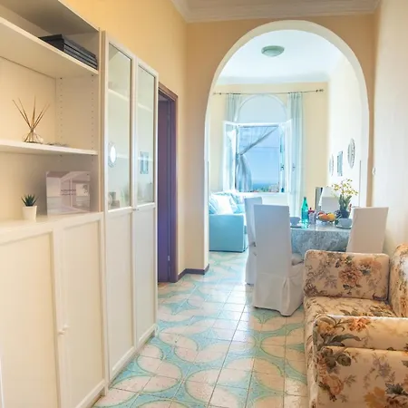 Casa Stefania - Quadro Sul Mare Sea View - Happy Apartmán *